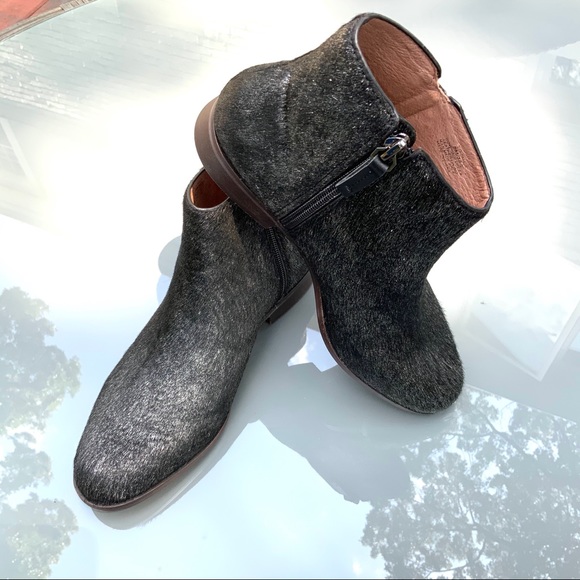 LOUISE et CIE GENUINE CALFHAIR BOOTIES - Picture 2 of 5